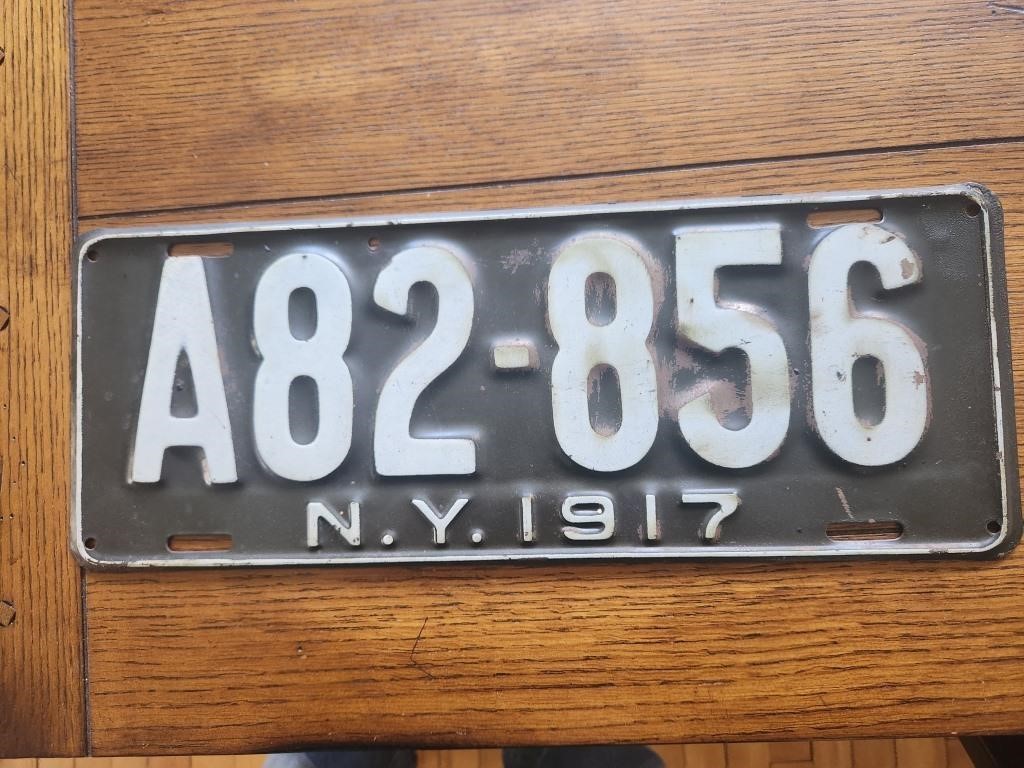 License plate 1917 NY