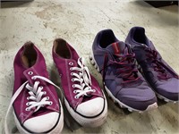 Used size 11 ladys reebok and converse