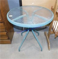 Small Glass Top Patio Table (27 x 26)
