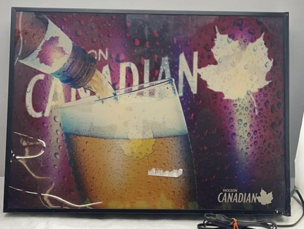 Molson Canadian Beer Light up Sign 33x24x3in