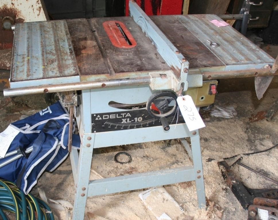 Delta table saw