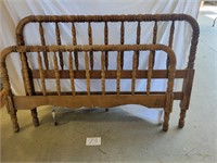 Wooden Bed Headboard/Footboard