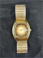 Vintage Bulova Day Date Men's Wrist Watch