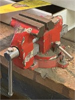 Bench vice 3.5 inches