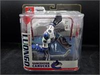 McFarlane NHL Series 15 Luongo Figure NIP