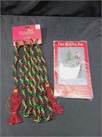 9 FT Of Garland & Tree Bag