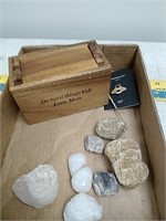 Box of rocks/puzzle box