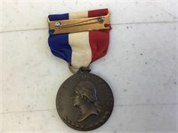 1950 VTG DAR Good Citizenship Award Medallion