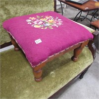 ANT. FOOTREST W/ NEEDLEWORK TOP