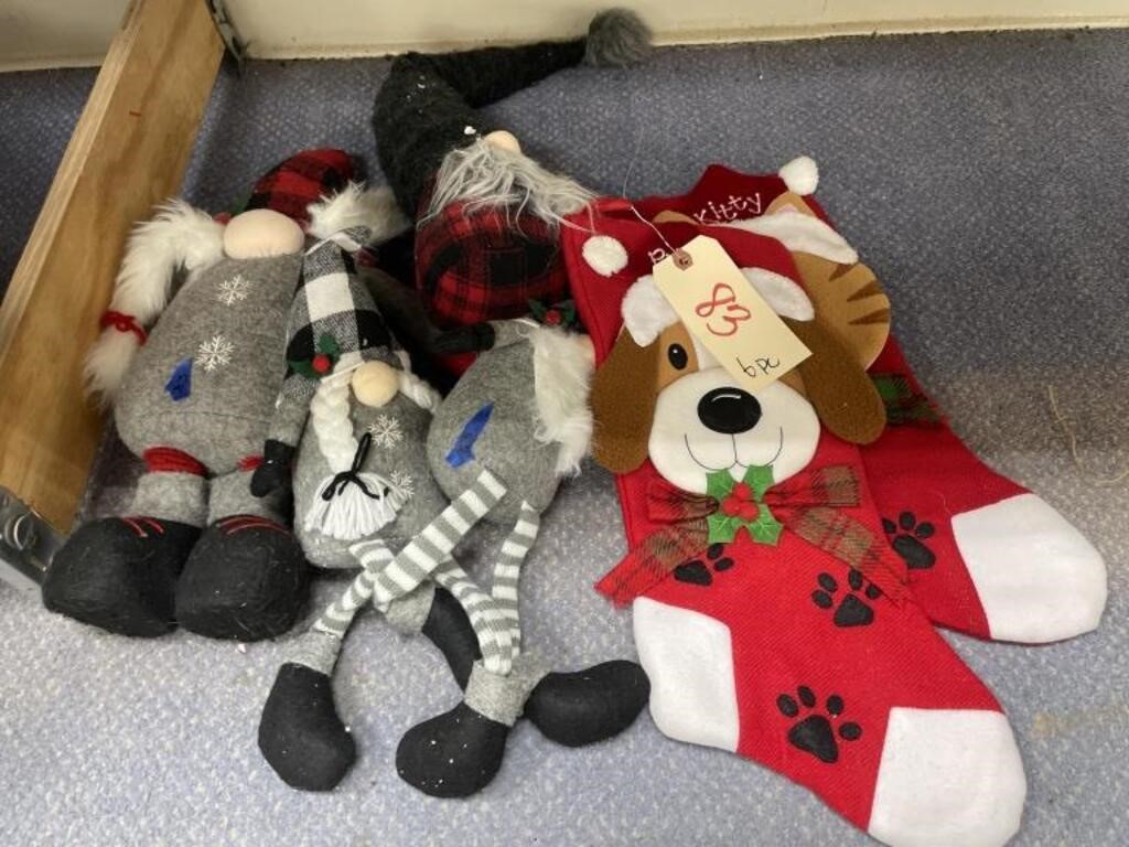 Christmas Gnomes & Stockings