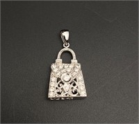 14k white gold diamonds pendant 3D and it opens