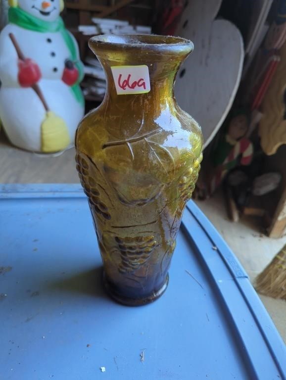 Amber vase