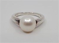 Links of London, Sterling Silver Pearl Ring