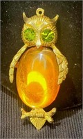 VTG Owl Pendent w/Jade & Amber Colored Stones