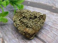 PYRITE ROCK STONE LAPIDARY SPECIMEN