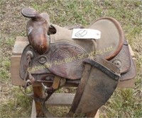 Western Rawhide Kids Saddle w/stand