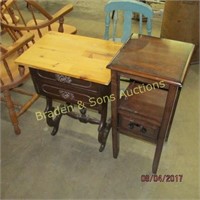 GROUP OF 2 END TABLES AND 1 CHAIR