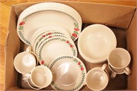 Corelle Apple Pattern Dishes Service for 8