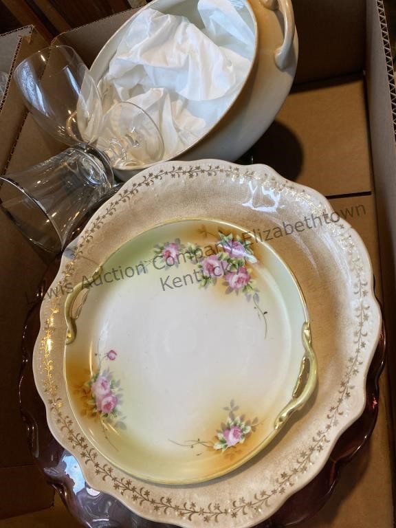 Box of vintage plates and more