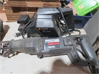 BLACK & DECKER ELECTRIC BELT SANDER & RECP. SAW