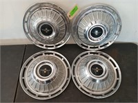 4 Monza hubcaps