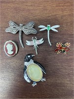 Lot of 6 VTG Women's Brooches