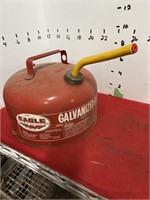 2 gallon metal fuel can