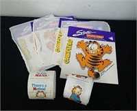 Garfield stickers and stick-ons