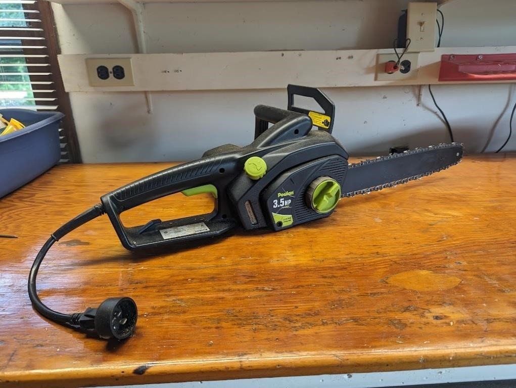 Electric Poulan Chain Saw