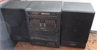 Emerson Stereo CD Player/Cassette w/ Speakers