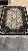 Black and white rug carpet - medium size full