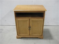18"x 23"x 31.5 TV Stand W/Cabinet Observed Wear