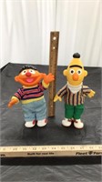 1995 Bert & Ernie hard plastic characters
