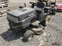 CRAFTSMAN LAWN TRACTOR W/ 42" DECK