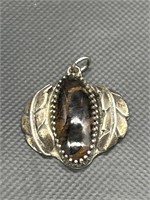 925 Silver w/ Stone Pendant, 
TW 6.8g