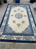 Wool Blue & White Oriental Rug