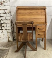 34x24x16 Antique Childs Rolltop Desk