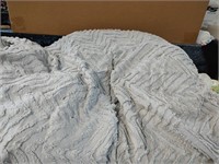 Queen Size Chenille Bedspread and Shams
