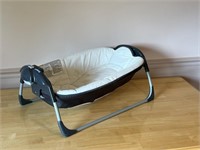 Graco Portable Baby Bassinet/Seat