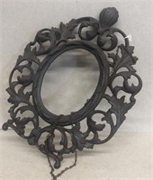 Cast iron Victoria picture frame
