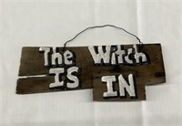 Interchangeable in/out wooden sign funny decor
