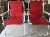 Red / White Beach / Camping Chairs