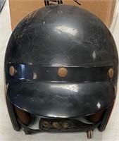 VINTAGE MOTORCYCLE HELMET MARKED ON SNAPS / SHIPS