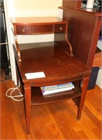 Mahogany 2-tier end table with drawer