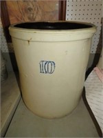 10 GALLON CROCK NO CRACKS