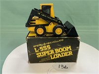 New Holland L-555 Super Boom Skid Steer 1/25