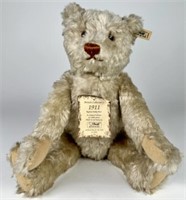 STEIFF - LIMITED EDITION TEDDY BEAR