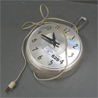Mid Century Era Herold Model 504 Electric Clock