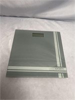 COBY DIGITAL BATHROOM SCALE 11.75 INCHES