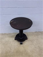 Mahogany Circular Table